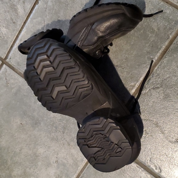 Black Size 9 Z Coil Shoes - Picture 5 of 5